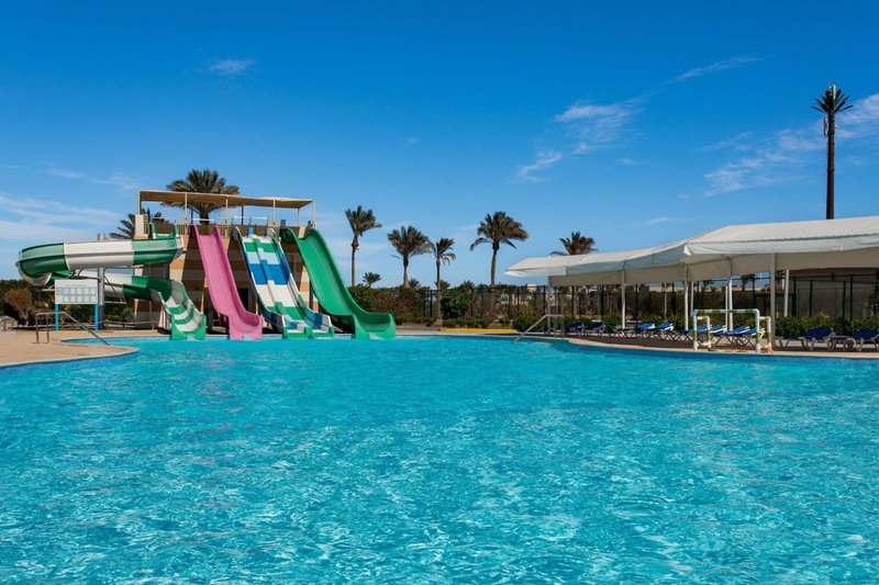 SUNRISE Marina Resort 1