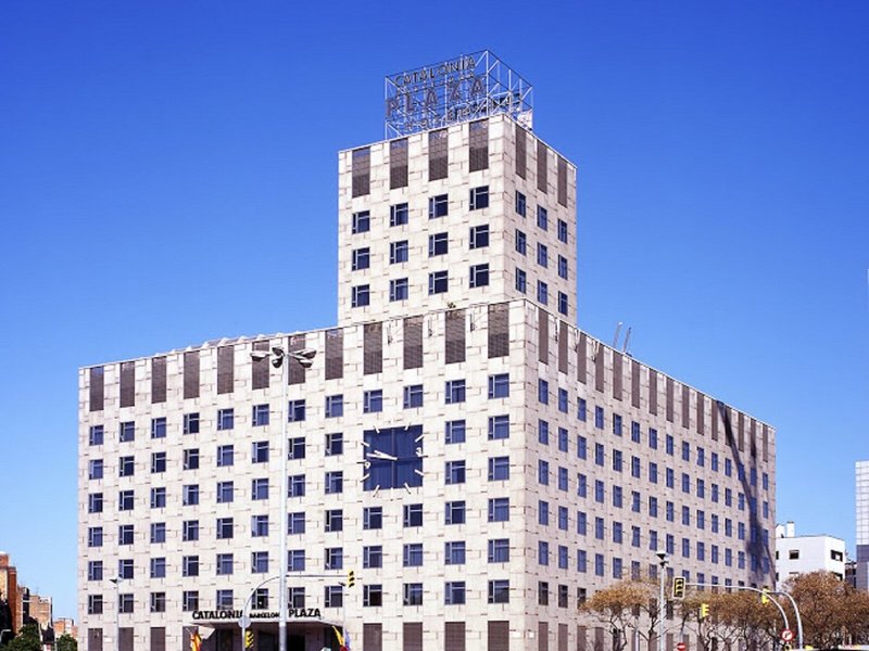 Catalonia Barcelona Plaza