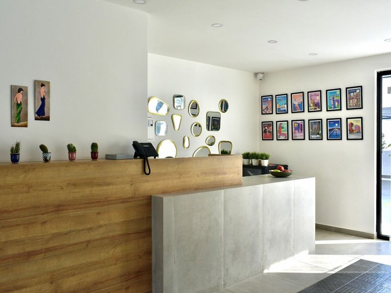 Salmary Hotel Apartments 11