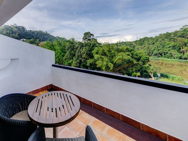 Cinnamon Citadel Kandy 4