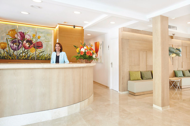 Universal Hotel Laguna 14