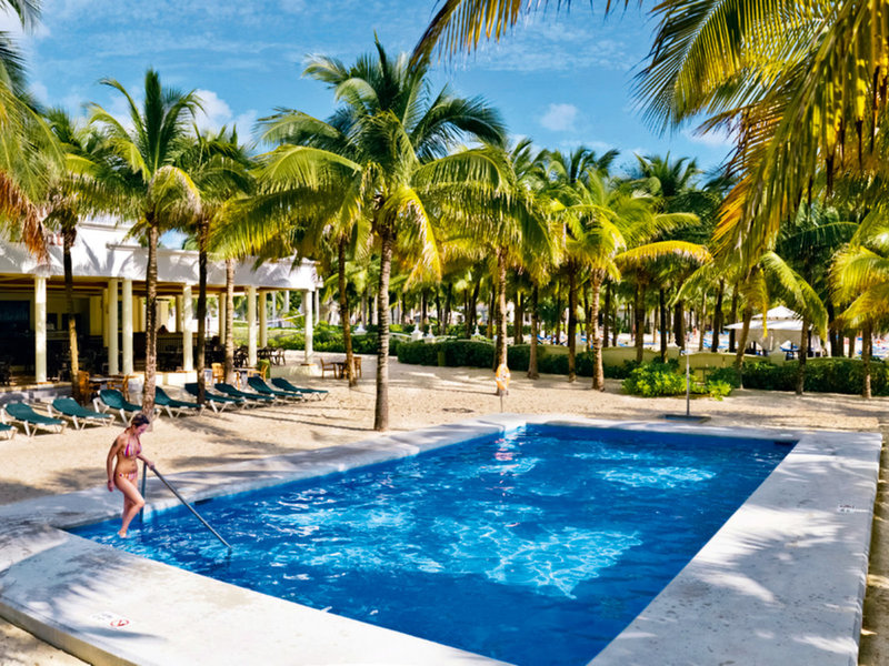 Hotel Riu Lupita 5
