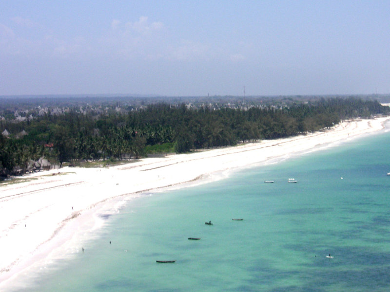 Pinewood Beach Resort & Spa 14