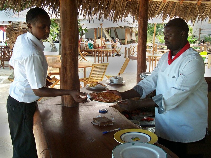 Pinewood Beach Resort & Spa 40