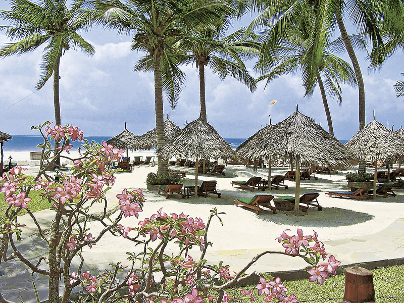 Pinewood Beach Resort & Spa 6