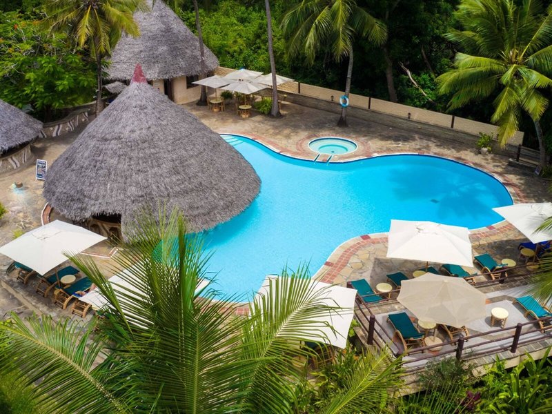 Pinewood Beach Resort & Spa 1