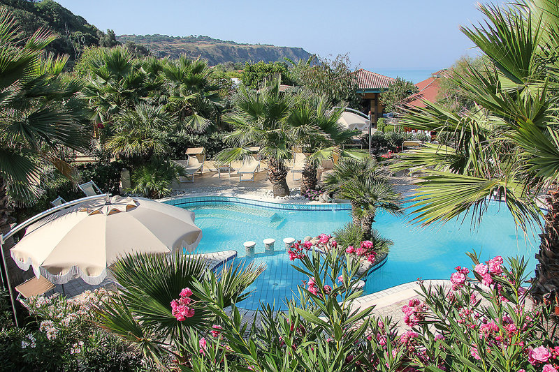 Baia Del Godano Resort & Spa 11