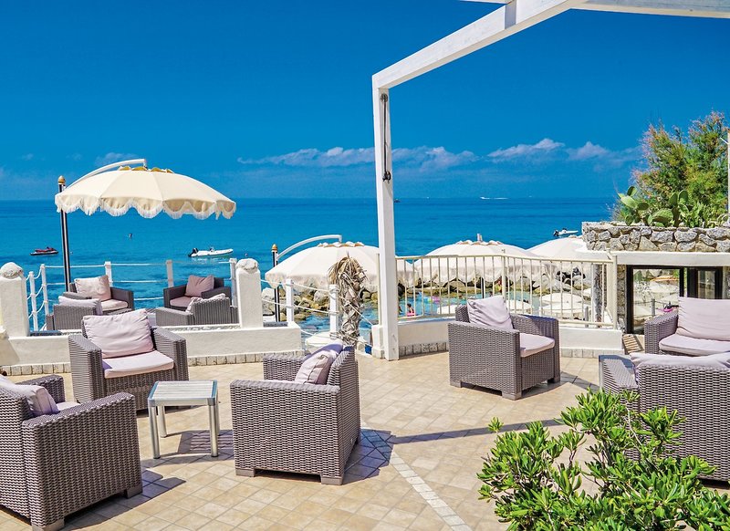 Baia del Godano Resort & Spa 9