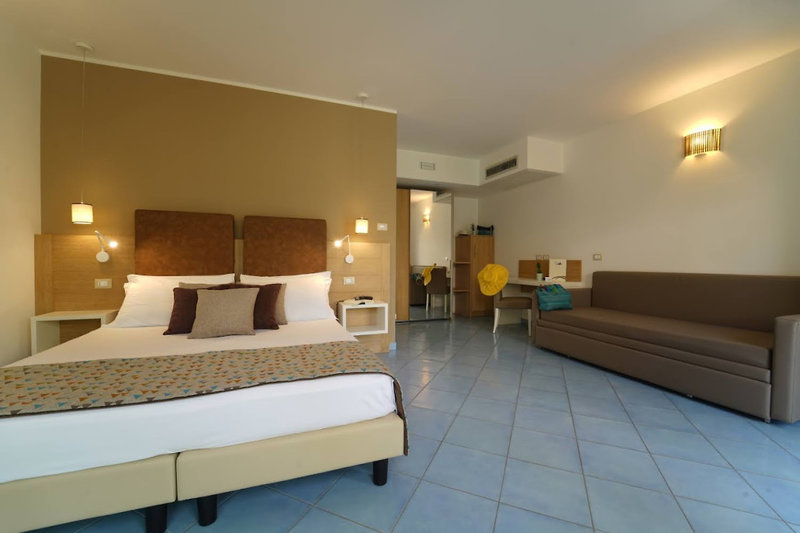 Baia Del Godano Resort & Spa 6