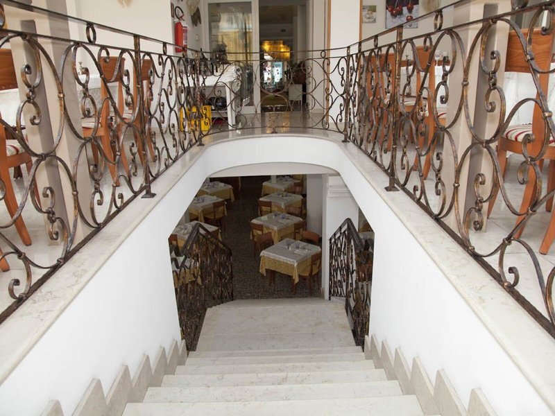 Hotel Elpiro 21
