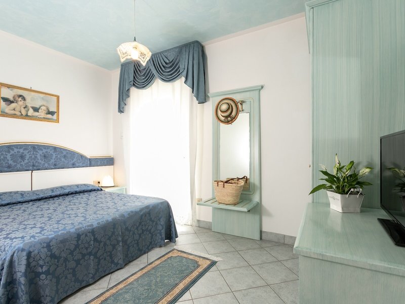 Hotel Elpiro 44