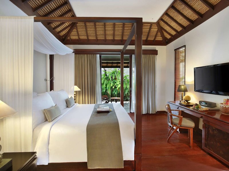 Bali Niksoma Boutique Beach Resort  35