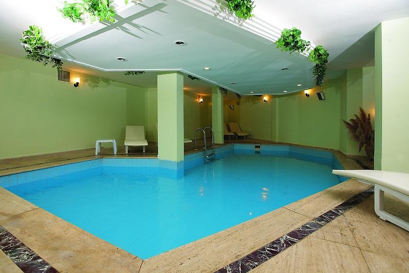 Golden Beach Resort & Spa 9