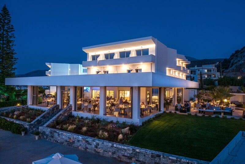 Hotel Matheo Villas & Suites 11