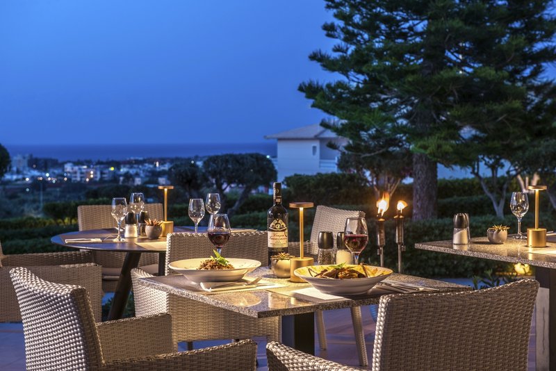 Hotel Matheo Villas & Suites 11