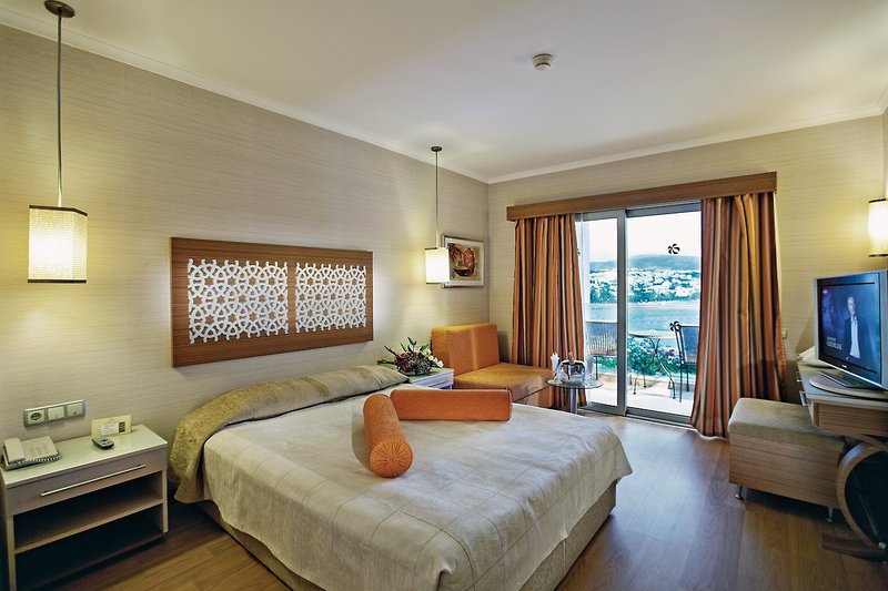 Royal Asarlik Beach Hotel & Spa 2