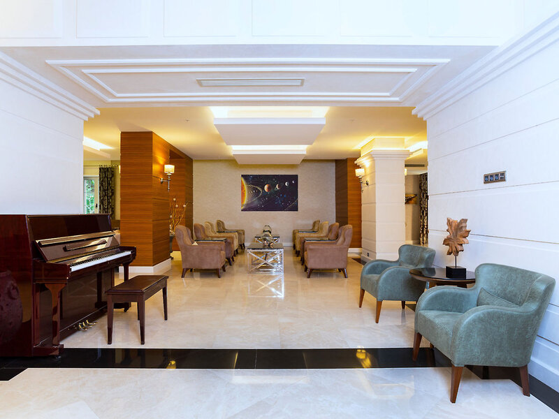 Royal Asarlik Beach Hotel & Spa 9