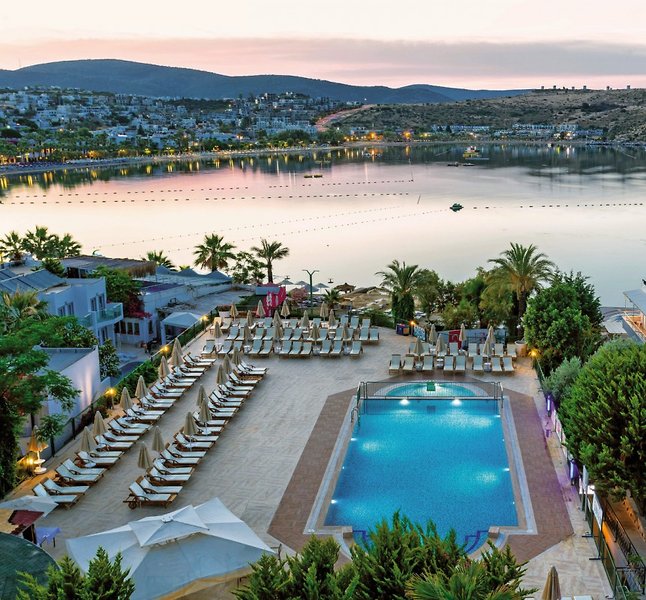 Royal Asarlik Beach Hotel & Spa 12
