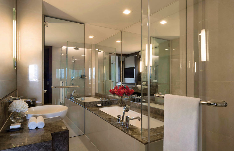 Anantara Riverside Bangkok Resort 9