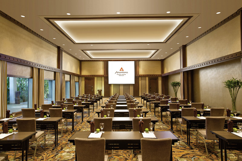 Anantara Riverside Bangkok Resort 22