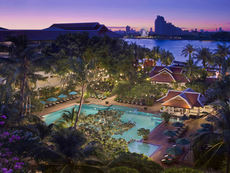 Anantara Riverside Bangkok Resort 5