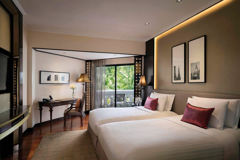 Anantara Riverside Bangkok Resort 7