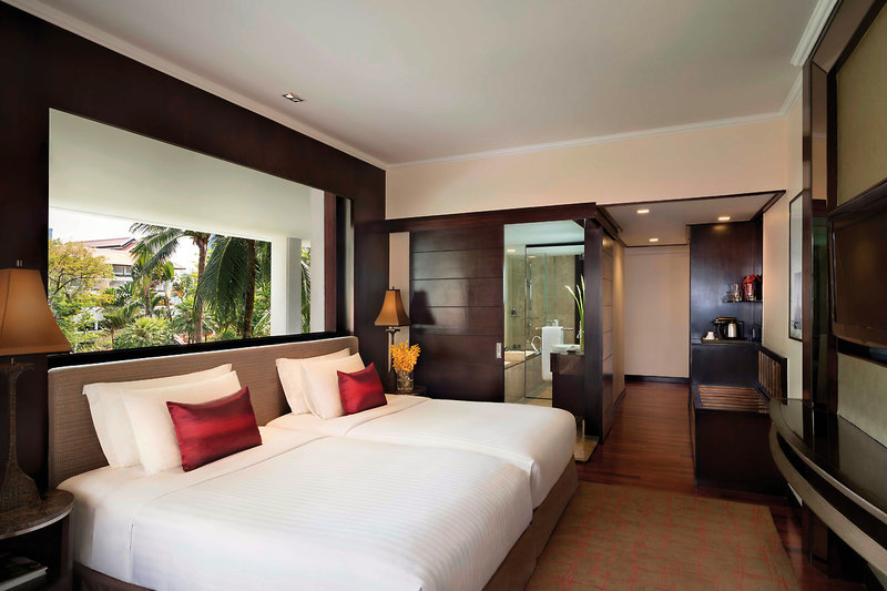 Anantara Riverside Bangkok Resort 13