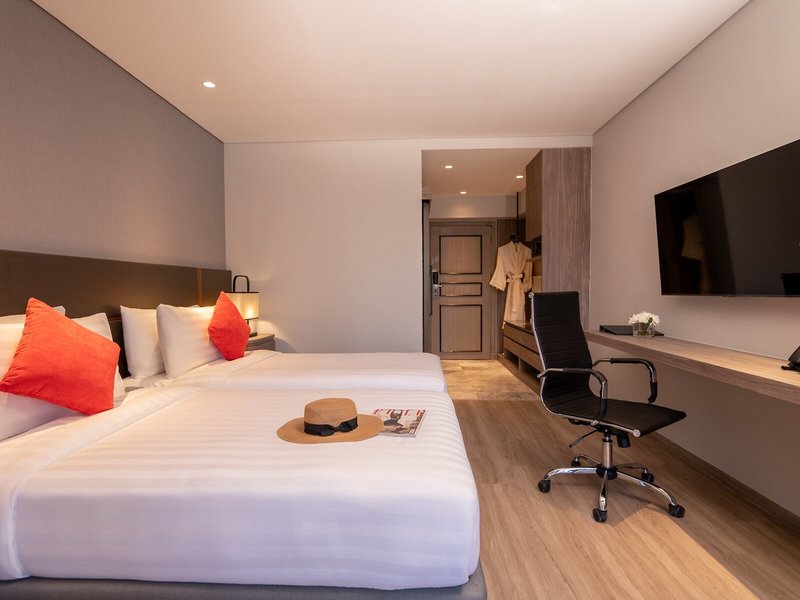 Boulevard Hotel Bangkok  26