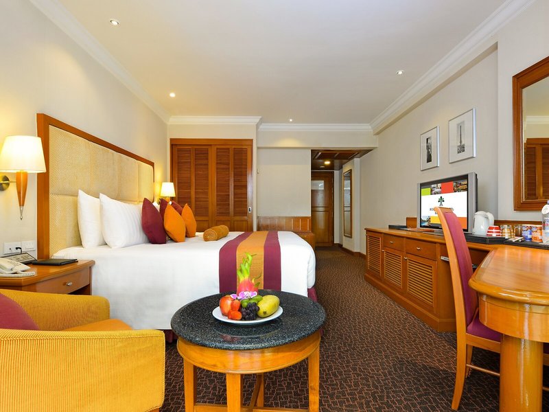 Boulevard Hotel Bangkok  34