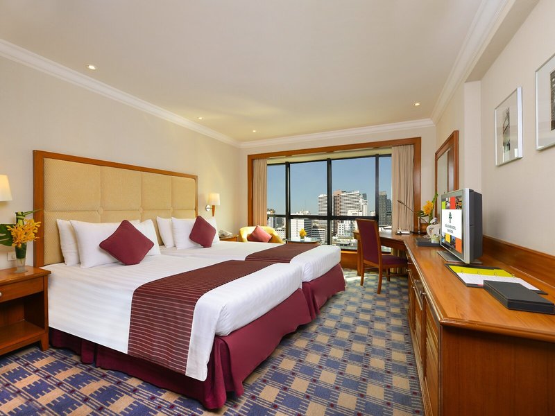 Boulevard Hotel Bangkok  35