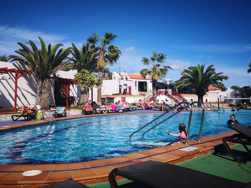 Bungalows Castillo Club Lake 7