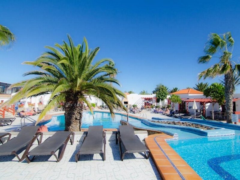 Bungalows Castillo Club Lake 20