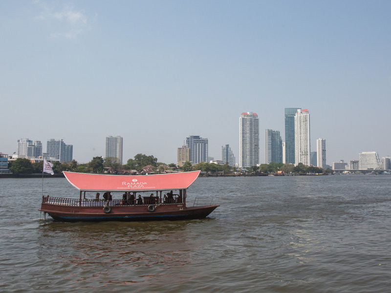 Ramada Plaza by Wyndham Bangkok Menam Riverside 13