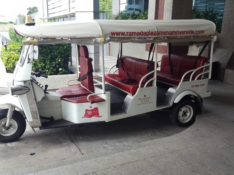 Ramada Plaza by Wyndham Bangkok Menam Riverside 14