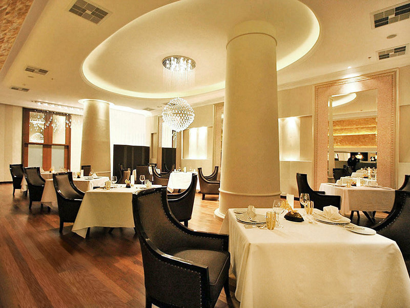 Ramada Plaza by Wyndham Bangkok Menam Riverside 19