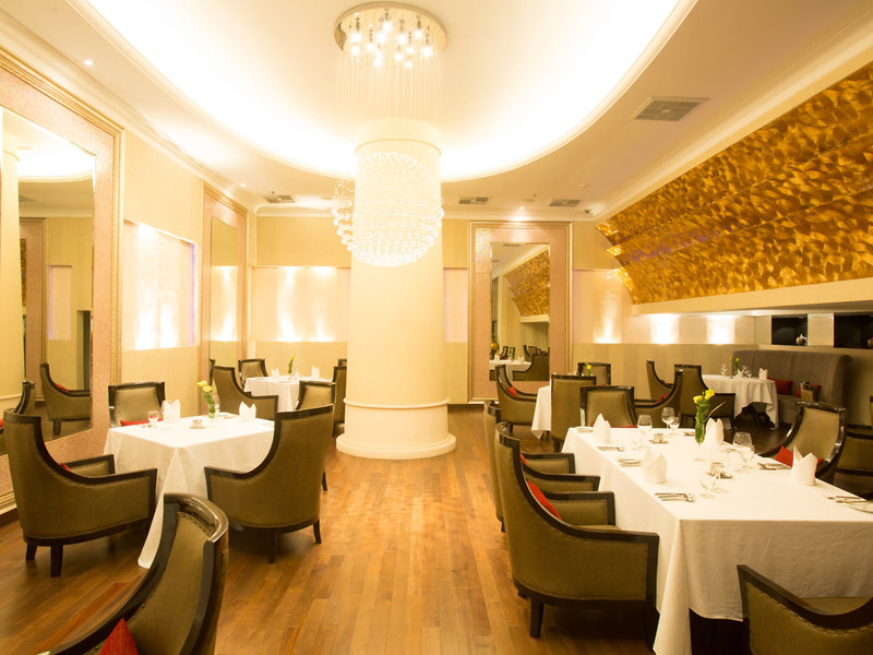 Ramada Plaza by Wyndham Bangkok Menam Riverside 27