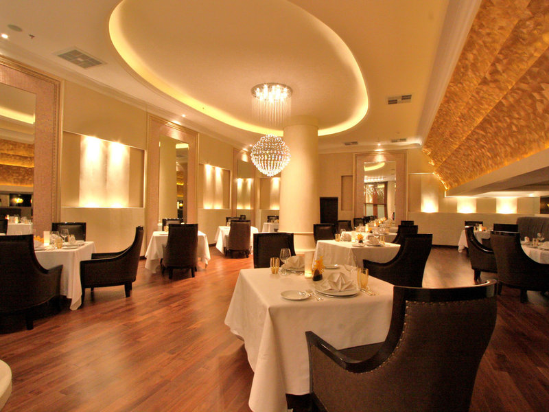 Ramada Plaza by Wyndham Bangkok Menam Riverside 28