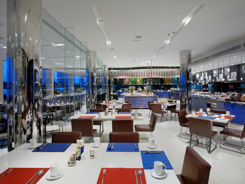 Ramada Plaza by Wyndham Bangkok Menam Riverside 29