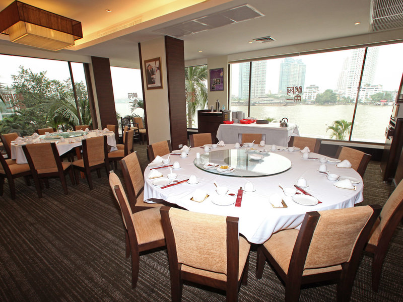 Ramada Plaza by Wyndham Bangkok Menam Riverside 36