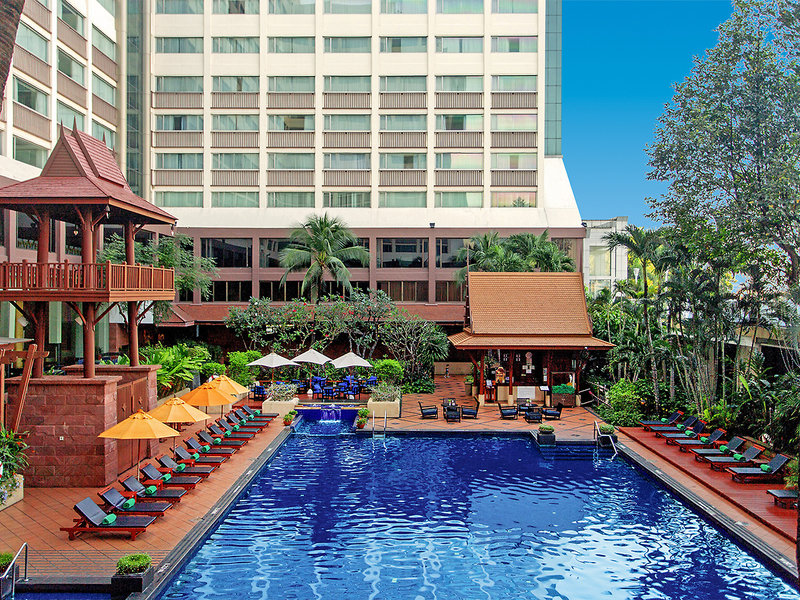Ramada Plaza by Wyndham Bangkok Menam Riverside 2