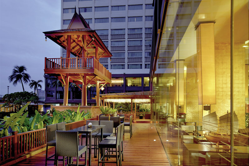Ramada Plaza by Wyndham Bangkok Menam Riverside 21