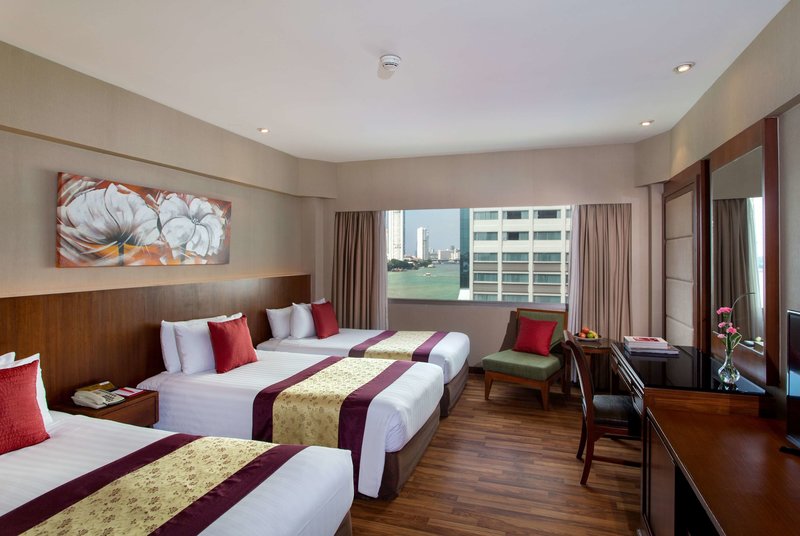 Ramada Plaza by Wyndham Bangkok Menam Riverside 19