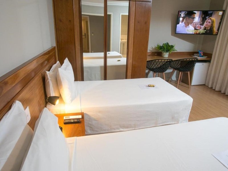 Acapulco Copacabana 13 - Room Example