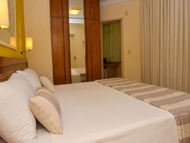 Acapulco Copacabana 17 - Room Example