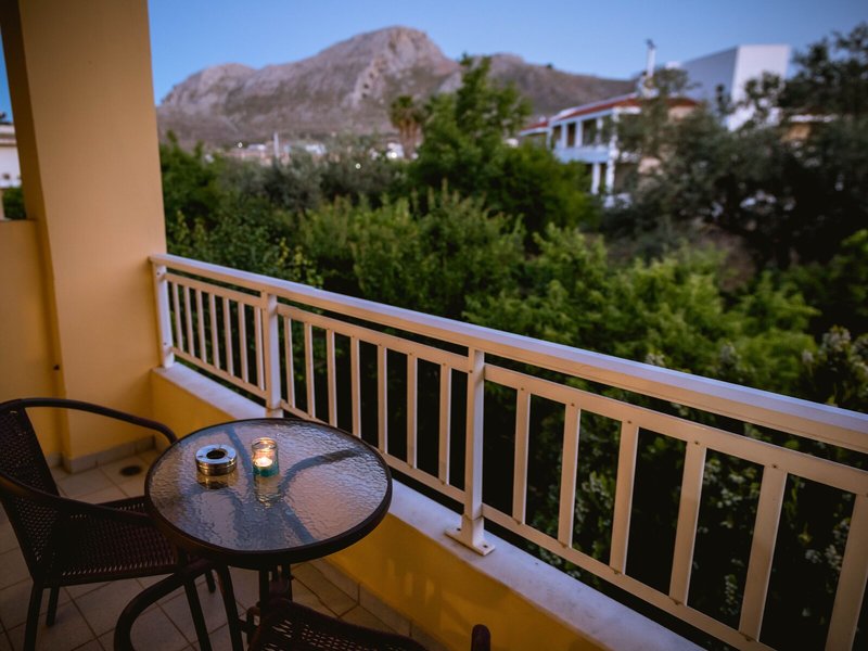 Pantheon Deluxe Apartments 10