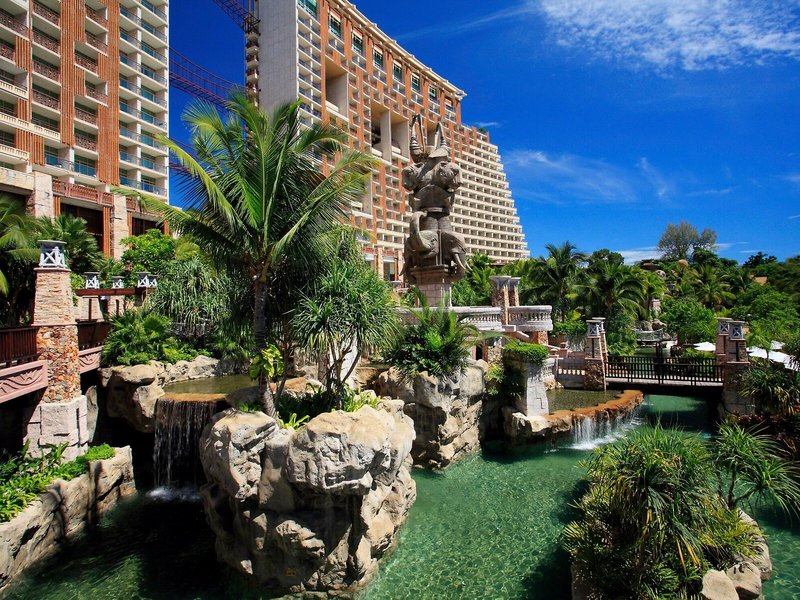 Centara Grand Mirage Beach Resort 4