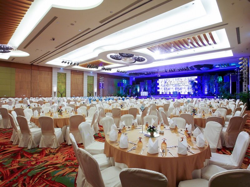 Centara Grand Mirage Beach Resort 34