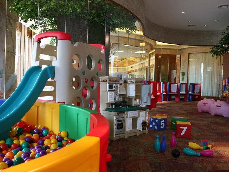 Centara Grand Mirage Beach Resort 42