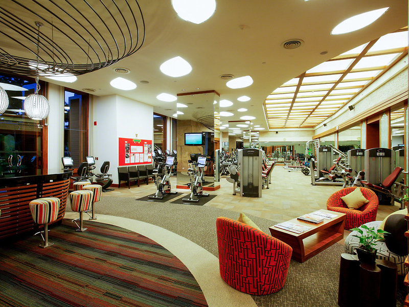 Centara Grand Mirage Beach Resort 1