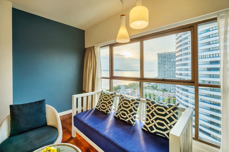 Jomtien Palm Beach 12